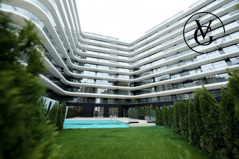 Apartament 2 camere Yacht Kid cu vedere spre lac 