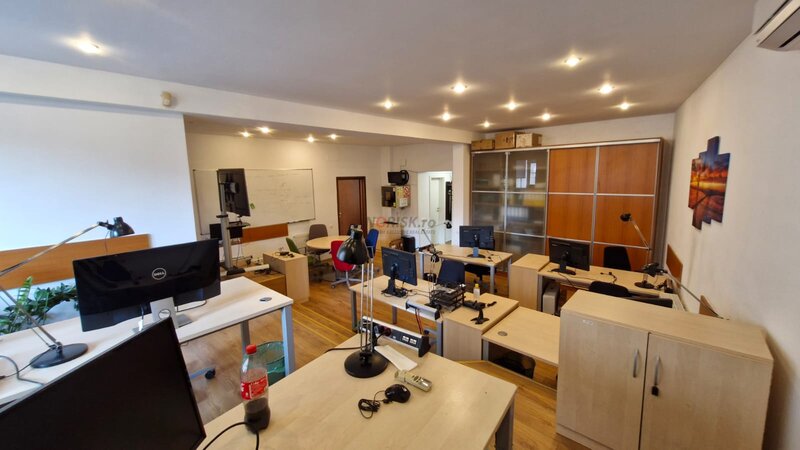 Ultracentral, Unirii, 2 camere, 80 mp, 2 bai, centrala.